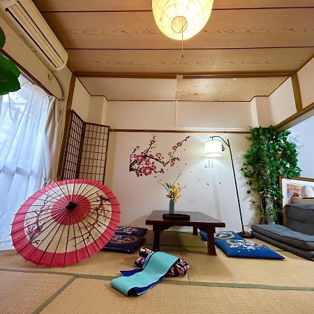 新宿新大久保駅日本和の宿 Tokyo Esterno foto